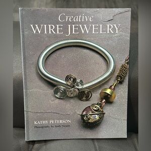Creative Wire Jewelry paperback book